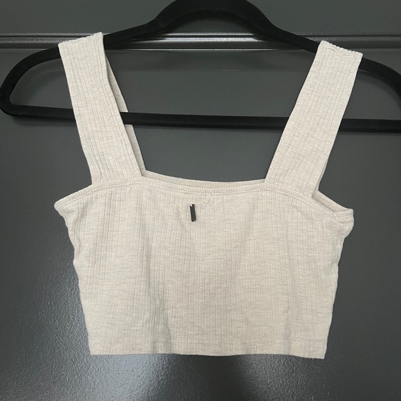 O’Neill Crop Top - Picture 2 of 4